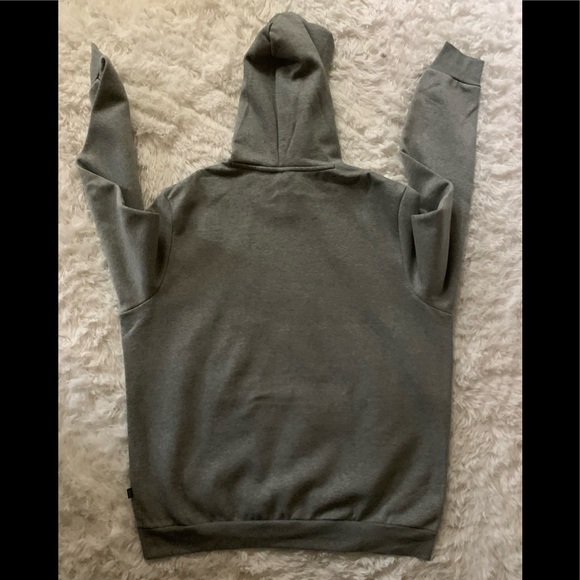Men’s Puma Hoodie Gray XL - Picture 2 of 5